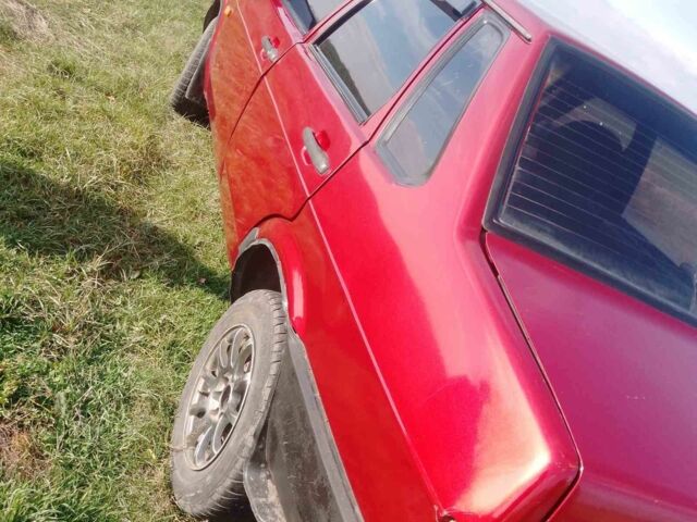 Червоний ВАЗ 21099, об'ємом двигуна 1.5 л та пробігом 200 тис. км за 1400 $, фото 2 на Automoto.ua