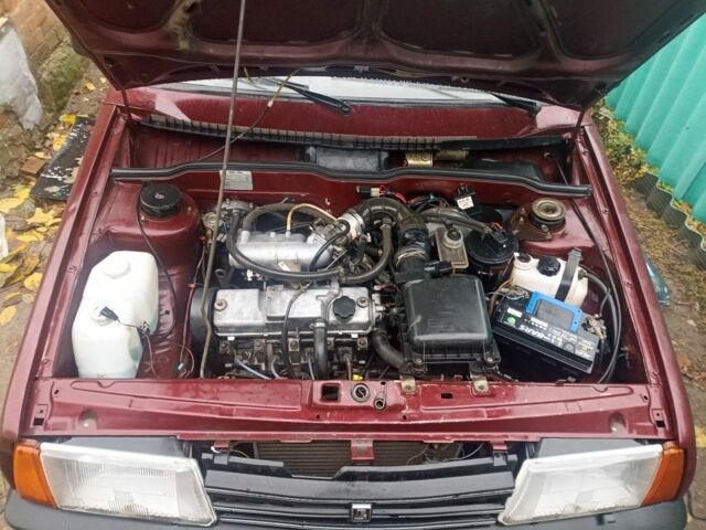 Червоний ВАЗ 21099, об'ємом двигуна 1.5 л та пробігом 189 тис. км за 1548 $, фото 4 на Automoto.ua