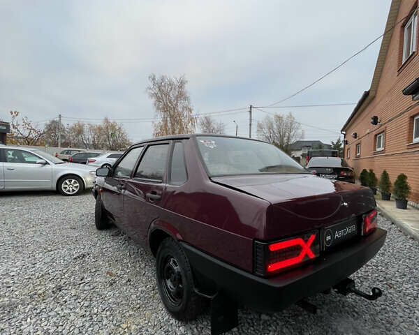 Красный ВАЗ 21099, объемом двигателя 1.5 л и пробегом 250 тыс. км за 2350 $, фото 5 на Automoto.ua