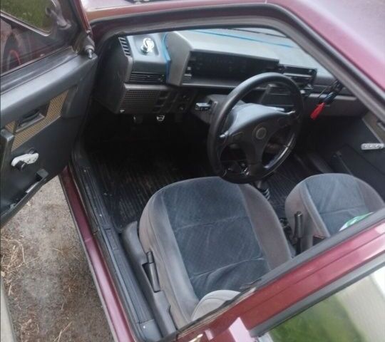 Красный ВАЗ 21099, объемом двигателя 0 л и пробегом 181 тыс. км за 1000 $, фото 1 на Automoto.ua