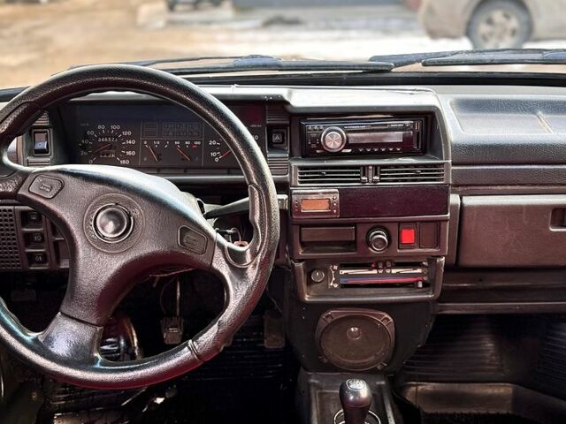 Красный ВАЗ 21099, объемом двигателя 1.5 л и пробегом 0 тыс. км за 1250 $, фото 5 на Automoto.ua