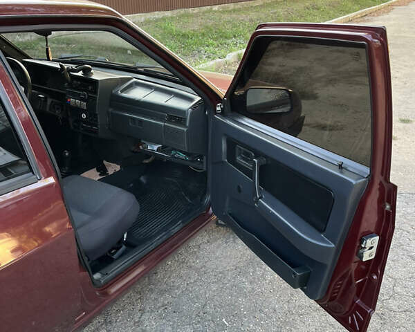 Червоний ВАЗ 21099, об'ємом двигуна 1.6 л та пробігом 135 тис. км за 2300 $, фото 2 на Automoto.ua