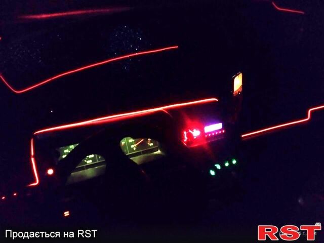 Красный ВАЗ 21099, объемом двигателя 1.5 л и пробегом 180 тыс. км за 1600 $, фото 9 на Automoto.ua