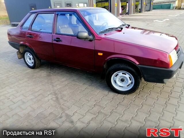 Красный ВАЗ 21099, объемом двигателя 1.5 л и пробегом 170 тыс. км за 2650 $, фото 2 на Automoto.ua