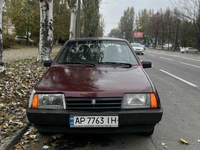 Красный ВАЗ 21099, объемом двигателя 1.5 л и пробегом 100 тыс. км за 798 $, фото 1 на Automoto.ua