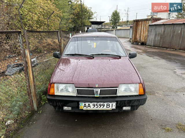 Красный ВАЗ 21099, объемом двигателя 1.6 л и пробегом 305 тыс. км за 1300 $, фото 1 на Automoto.ua