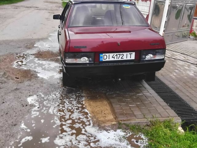 Червоний ВАЗ 21099, об'ємом двигуна 1.5 л та пробігом 250 тис. км за 950 $, фото 3 на Automoto.ua