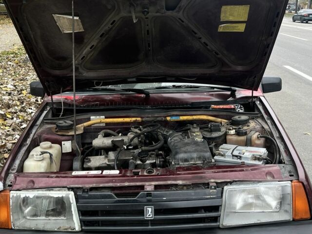 Красный ВАЗ 21099, объемом двигателя 1.5 л и пробегом 100 тыс. км за 798 $, фото 8 на Automoto.ua