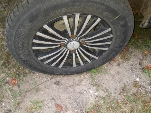 Красный ВАЗ 21099, объемом двигателя 0 л и пробегом 350 тыс. км за 1100 $, фото 5 на Automoto.ua