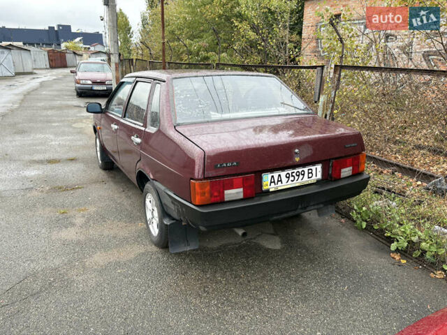 Красный ВАЗ 21099, объемом двигателя 1.6 л и пробегом 305 тыс. км за 1300 $, фото 2 на Automoto.ua