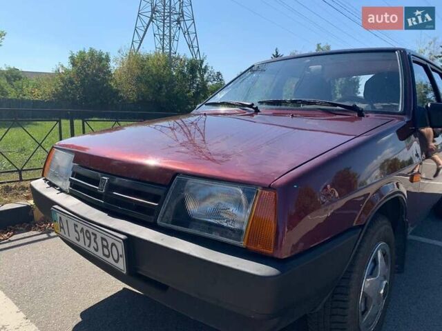 Красный ВАЗ 21099, объемом двигателя 1.5 л и пробегом 32 тыс. км за 3000 $, фото 2 на Automoto.ua