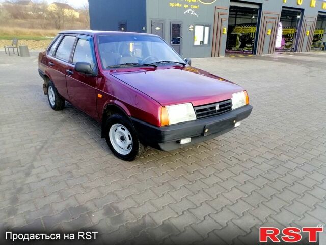 Красный ВАЗ 21099, объемом двигателя 1.5 л и пробегом 170 тыс. км за 2650 $, фото 3 на Automoto.ua