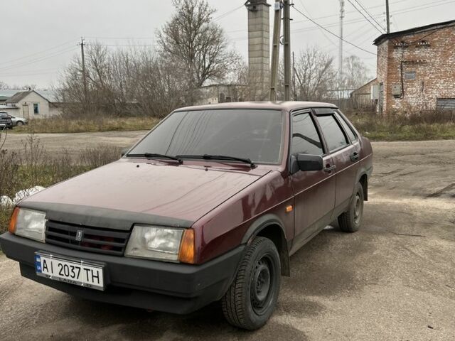 Красный ВАЗ 21099, объемом двигателя 1.5 л и пробегом 300 тыс. км за 1500 $, фото 6 на Automoto.ua