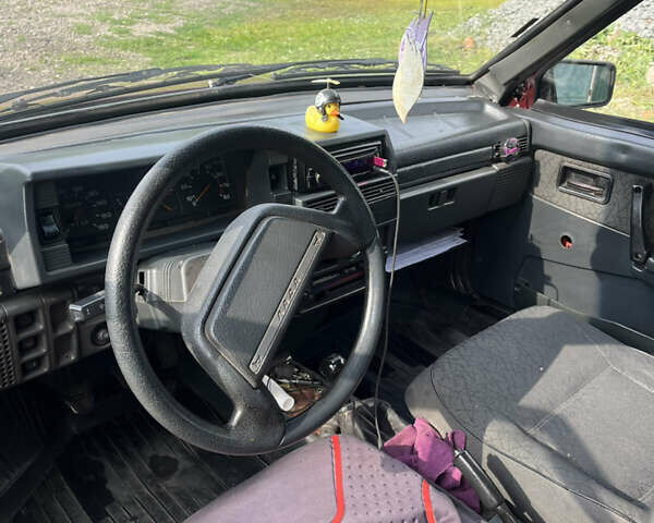 Красный ВАЗ 21099, объемом двигателя 1.5 л и пробегом 300 тыс. км за 1500 $, фото 6 на Automoto.ua