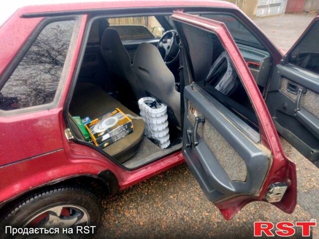 Красный ВАЗ 21099, объемом двигателя 1.5 л и пробегом 180 тыс. км за 1600 $, фото 8 на Automoto.ua