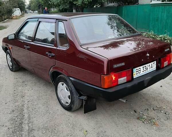 Красный ВАЗ 21099, объемом двигателя 1.6 л и пробегом 198 тыс. км за 1650 $, фото 1 на Automoto.ua