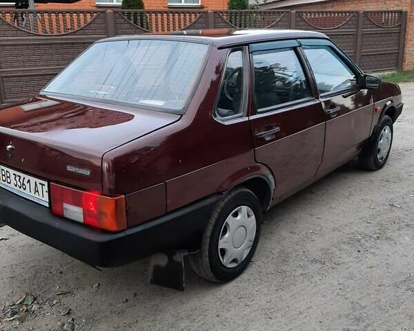 Красный ВАЗ 21099, объемом двигателя 1.6 л и пробегом 198 тыс. км за 1650 $, фото 3 на Automoto.ua