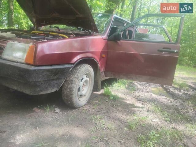Красный ВАЗ 21099, объемом двигателя 1.5 л и пробегом 111 тыс. км за 1300 $, фото 5 на Automoto.ua