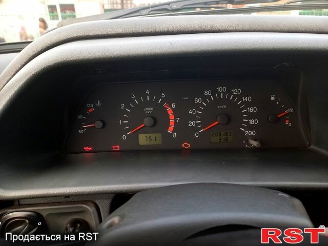 Красный ВАЗ 21099, объемом двигателя 1.6 л и пробегом 0 тыс. км за 2300 $, фото 6 на Automoto.ua