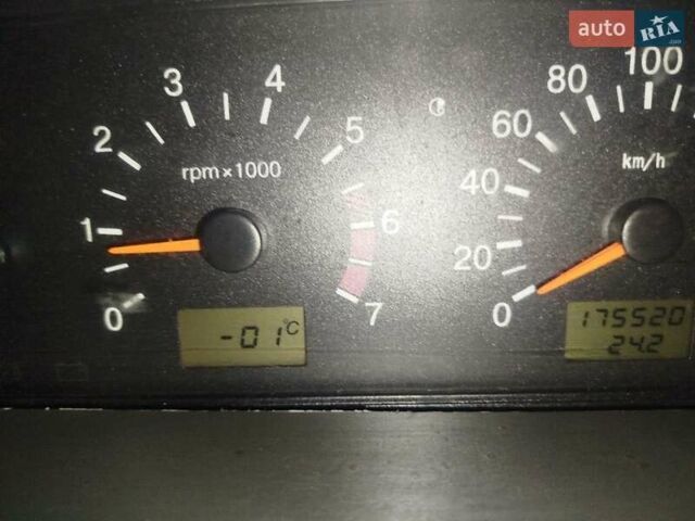 Красный ВАЗ 21099, объемом двигателя 1.6 л и пробегом 189 тыс. км за 2300 $, фото 16 на Automoto.ua