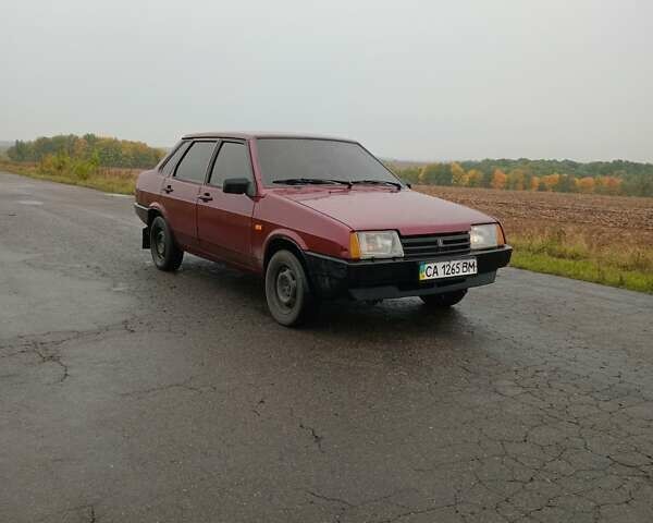 Красный ВАЗ 21099, объемом двигателя 1.5 л и пробегом 90 тыс. км за 1500 $, фото 3 на Automoto.ua