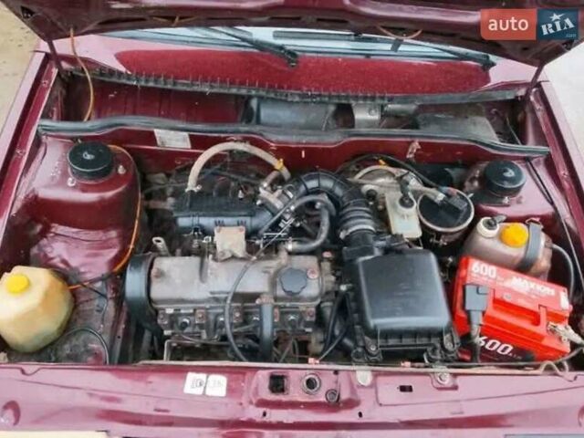 Красный ВАЗ 21099, объемом двигателя 1.6 л и пробегом 230 тыс. км за 1350 $, фото 12 на Automoto.ua