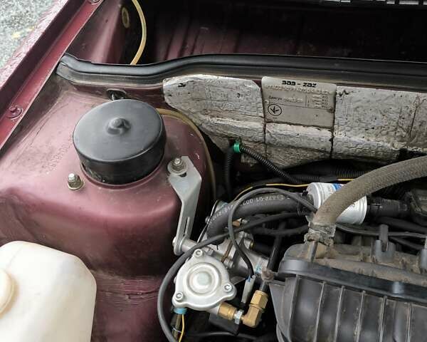 Червоний ВАЗ 21099, об'ємом двигуна 1.6 л та пробігом 161 тис. км за 2500 $, фото 13 на Automoto.ua