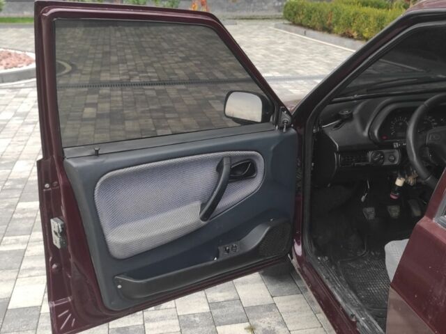 Красный ВАЗ 21099, объемом двигателя 0 л и пробегом 215 тыс. км за 1400 $, фото 3 на Automoto.ua