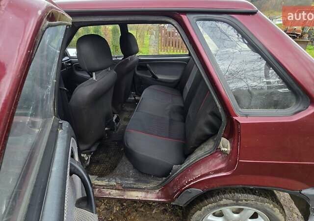 Красный ВАЗ 21099, объемом двигателя 1.6 л и пробегом 200 тыс. км за 1100 $, фото 7 на Automoto.ua