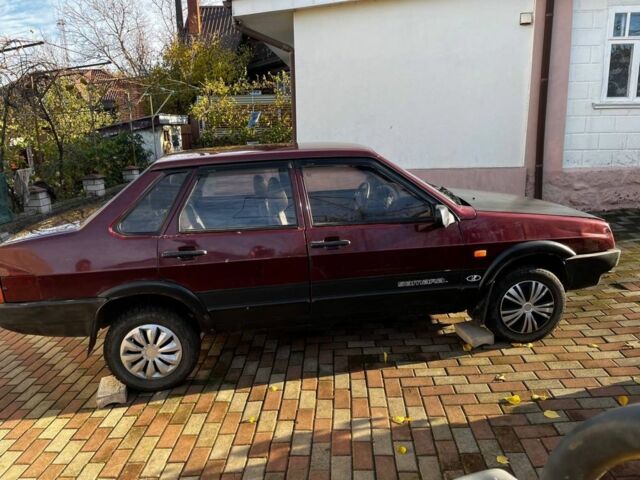 Червоний ВАЗ 21099, об'ємом двигуна 1.6 л та пробігом 340 тис. км за 1200 $, фото 3 на Automoto.ua