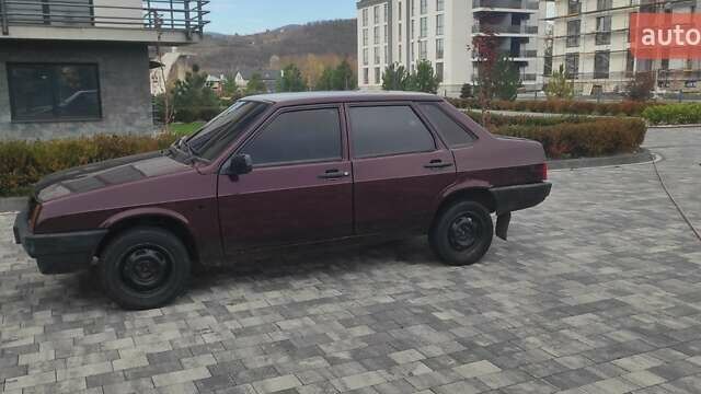 Красный ВАЗ 21099, объемом двигателя 1.6 л и пробегом 260 тыс. км за 1400 $, фото 1 на Automoto.ua