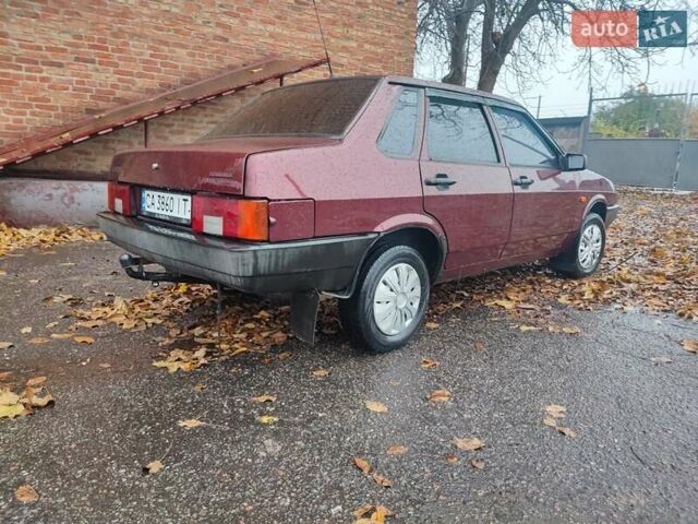 ВАЗ 21099 2007 в Каменке на Automoto.ua Красный ВАЗ 21099, объемом двигателя 1.6 л и пробегом 215 тыс. км за 2100 $, фото 5 на Automoto.ua