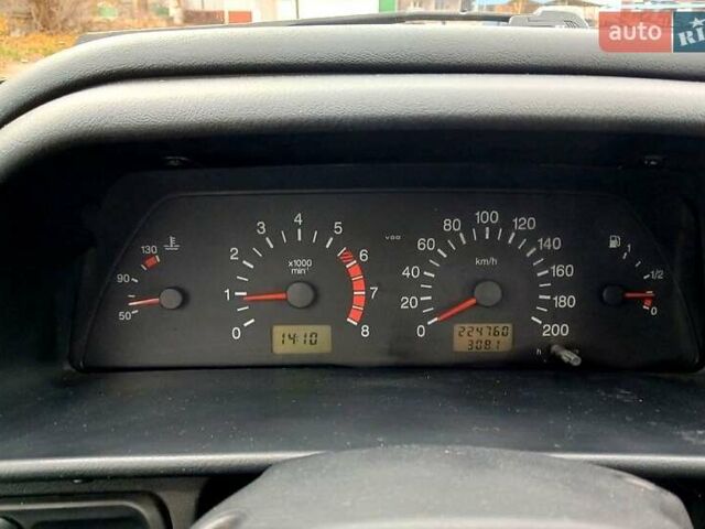 Красный ВАЗ 21099, объемом двигателя 1.6 л и пробегом 224 тыс. км за 2000 $, фото 4 на Automoto.ua