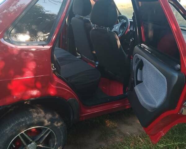 Красный ВАЗ 21099, объемом двигателя 1.6 л и пробегом 189 тыс. км за 2300 $, фото 4 на Automoto.ua