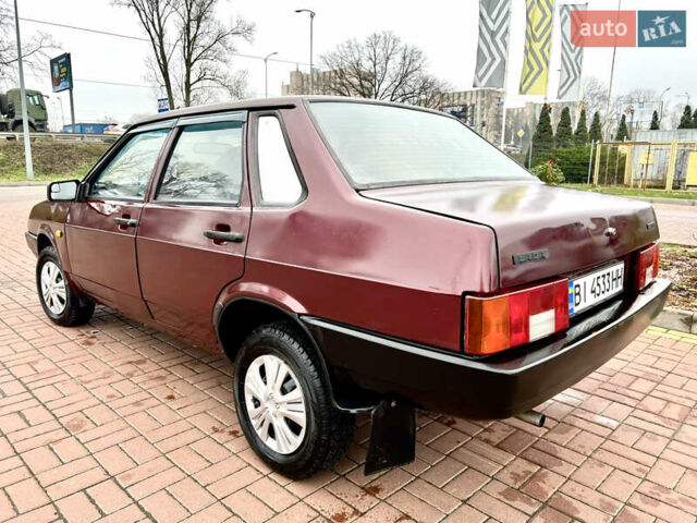 Красный ВАЗ 21099, объемом двигателя 1.5 л и пробегом 375 тыс. км за 1700 $, фото 4 на Automoto.ua