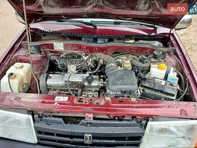 Красный ВАЗ 21099, объемом двигателя 1.6 л и пробегом 224 тыс. км за 2000 $, фото 2 на Automoto.ua