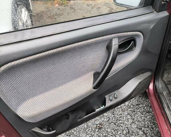 Червоний ВАЗ 21099, об'ємом двигуна 1.6 л та пробігом 161 тис. км за 2500 $, фото 14 на Automoto.ua