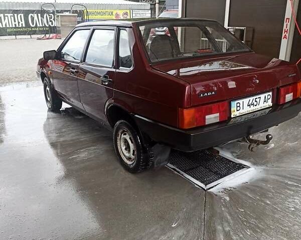 Червоний ВАЗ 21099, об'ємом двигуна 1.6 л та пробігом 194 тис. км за 2300 $, фото 3 на Automoto.ua