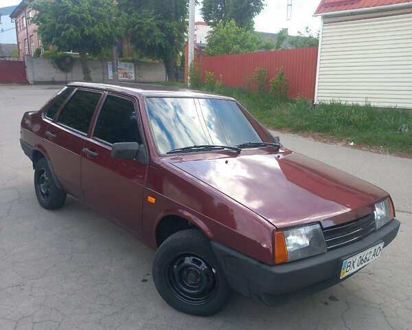 Красный ВАЗ 21099, объемом двигателя 1.5 л и пробегом 165 тыс. км за 1400 $, фото 5 на Automoto.ua