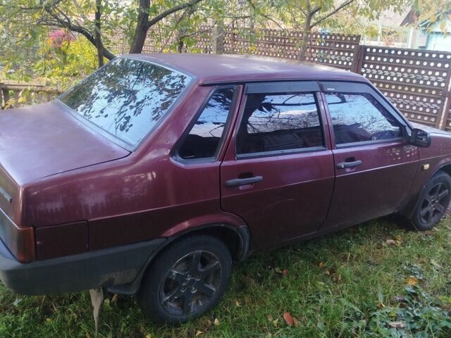 Красный ВАЗ 21099, объемом двигателя 1.6 л и пробегом 1000 тыс. км за 1200 $, фото 1 на Automoto.ua