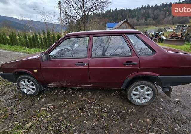 Красный ВАЗ 21099, объемом двигателя 1.6 л и пробегом 200 тыс. км за 1100 $, фото 5 на Automoto.ua