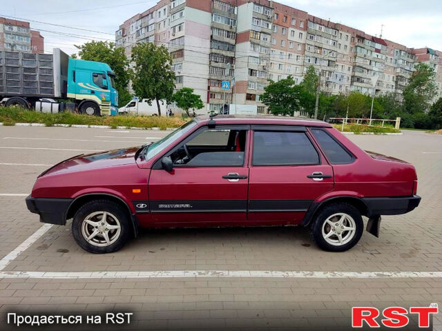 Красный ВАЗ 21099, объемом двигателя 1.6 л и пробегом 200 тыс. км за 2200 $, фото 3 на Automoto.ua