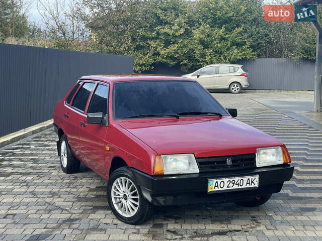 Красный ВАЗ 21099, объемом двигателя 1.6 л и пробегом 144 тыс. км за 1850 $, фото 3 на Automoto.ua