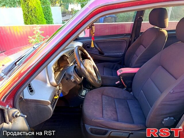 Красный ВАЗ 21099, объемом двигателя 1.6 л и пробегом 205 тыс. км за 999 $, фото 12 на Automoto.ua