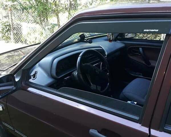 Красный ВАЗ 21099, объемом двигателя 1.6 л и пробегом 190 тыс. км за 2400 $, фото 6 на Automoto.ua