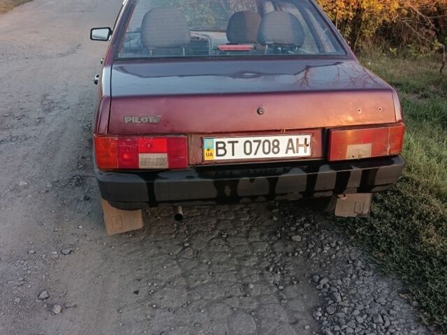 Красный ВАЗ 21099, объемом двигателя 1.6 л и пробегом 188 тыс. км за 716 $, фото 3 на Automoto.ua