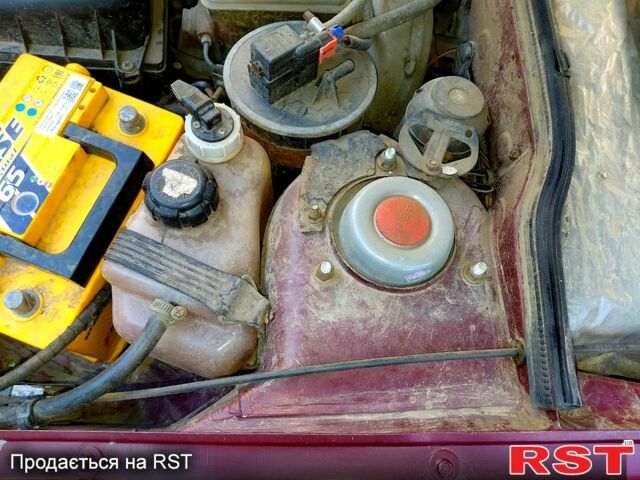 Червоний ВАЗ 21099, об'ємом двигуна 1.6 л та пробігом 0 тис. км за 1500 $, фото 2 на Automoto.ua