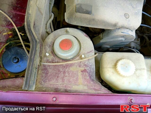 Червоний ВАЗ 21099, об'ємом двигуна 1.6 л та пробігом 0 тис. км за 1500 $, фото 6 на Automoto.ua