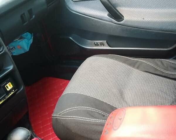 Красный ВАЗ 21099, объемом двигателя 1.6 л и пробегом 189 тыс. км за 2300 $, фото 1 на Automoto.ua