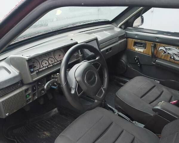 Красный ВАЗ 21099, объемом двигателя 1.5 л и пробегом 220 тыс. км за 1700 $, фото 4 на Automoto.ua